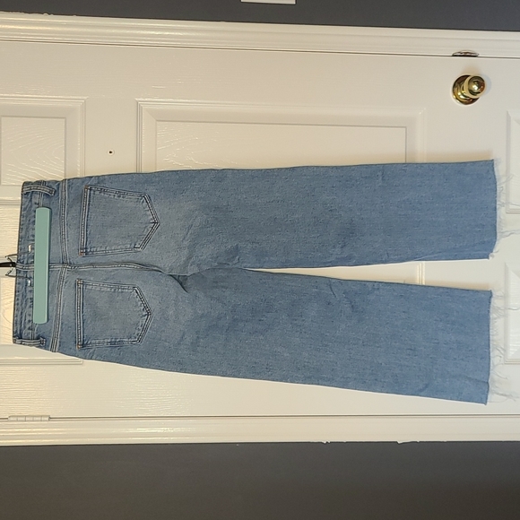 Zara jeans - Picture 2 of 4